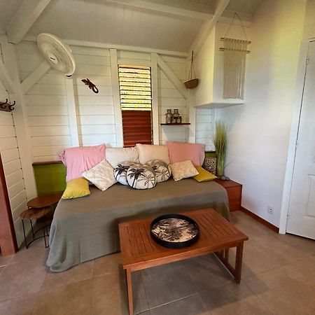 Bungalow, Gite Les Fleurs Du Colibri بويانت المظهر الخارجي الصورة