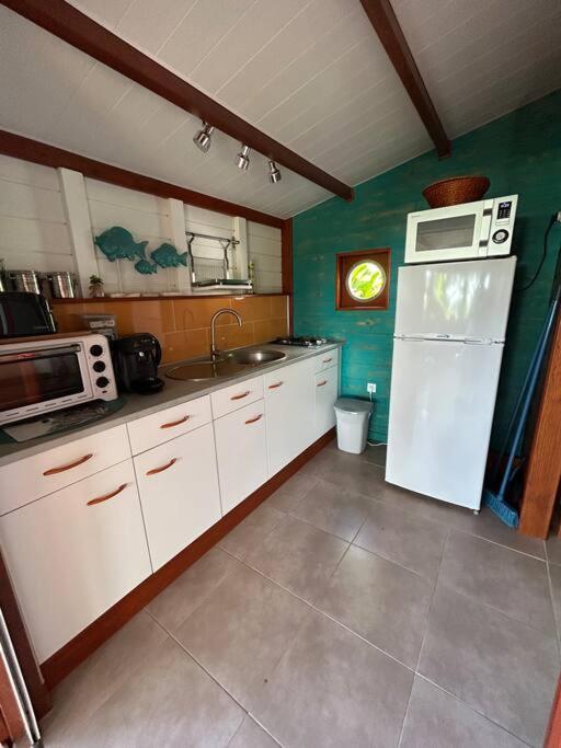 Bungalow, Gite Les Fleurs Du Colibri بويانت المظهر الخارجي الصورة